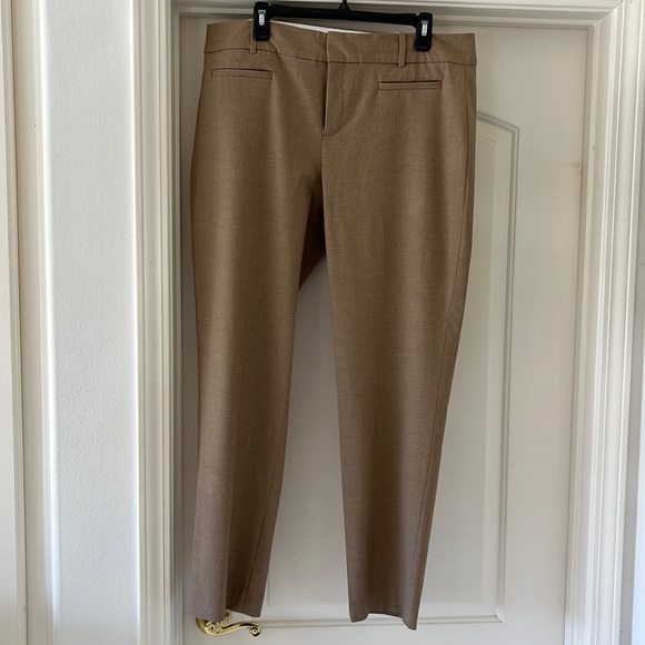 Calvin Klein Classic Fit Straight Leg Dress Pants Size 4